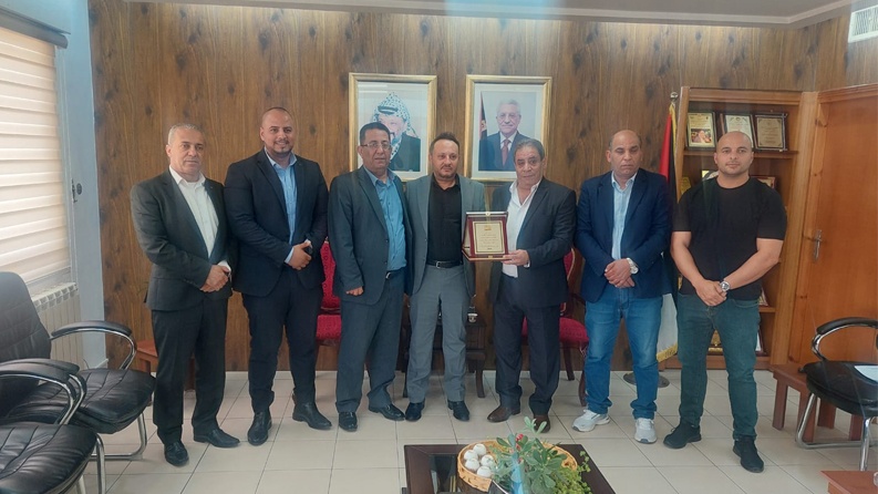 "كهرباء القدس" ومحافظة بيت لحم تبحثان سبل تعزيز التعاون