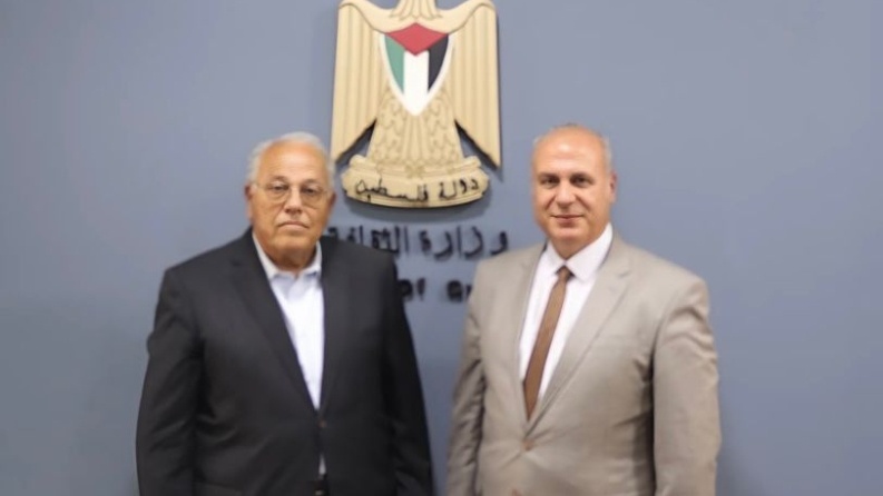 حمدان وأبو زهري يبحثان التعاون المشترك على صعيد المنظمات الدولية