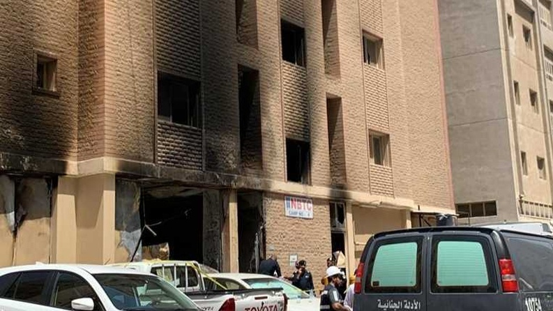 مصرع 39 شخصا جراء حريق في مبنيين سكنيين في الكويت 