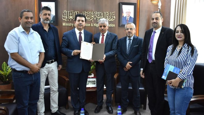 برهم يبحث مع السفير التونسي تعزيز التعاون في المجالات الأكاديمية والبحثية