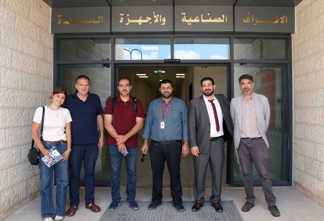 وفد من الوكالة اليابانية للتعاون الدولي "جايكا" – مكتب فلسطين في زيارة للجامعة العربية الأمريكية