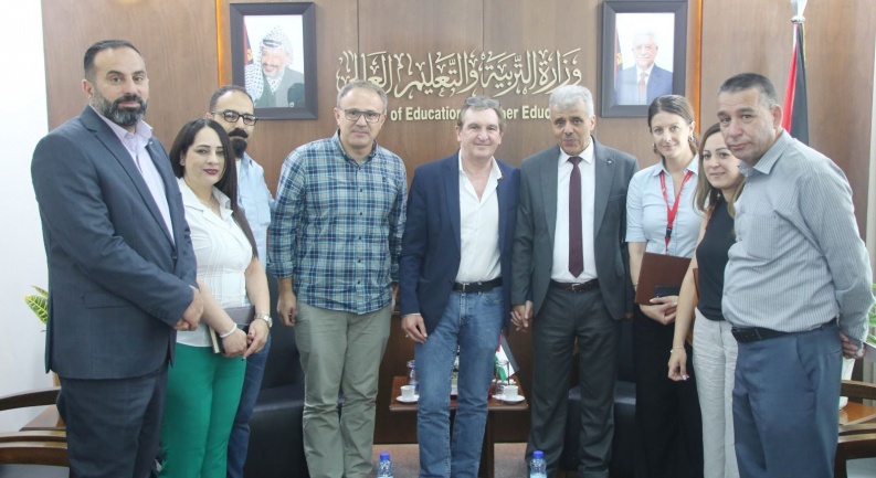 "التربية" و"إنقاذ الطفل" تبحثان سبل تعزيز التعاون المشترك خلال الفترة المقبلة