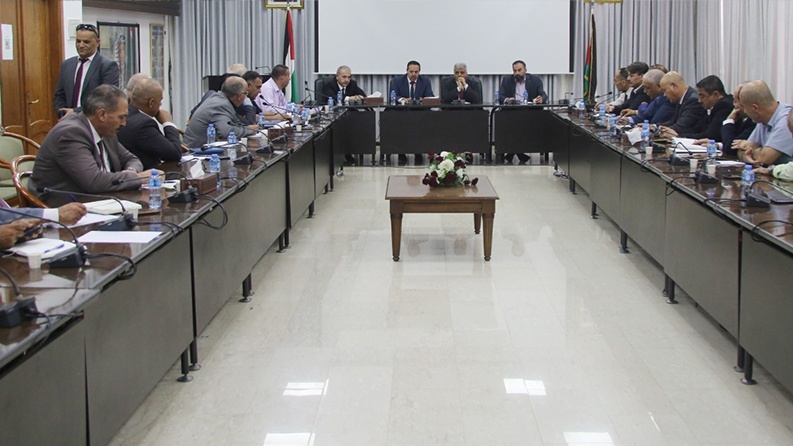 التربية تناقش الاستعدادات لبدء العام الدراسي الجديد