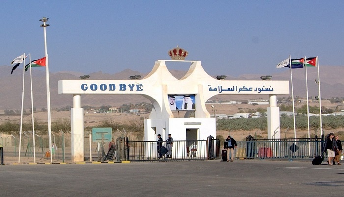 فتح معبر "الكرامة" الثلاثاء أمام المسافرين