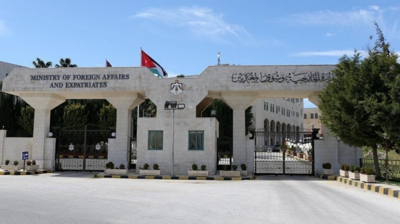 الأردن يدين الاستهداف الممنهج للمدنيين ومراكز الإيواء بقطاع غزة