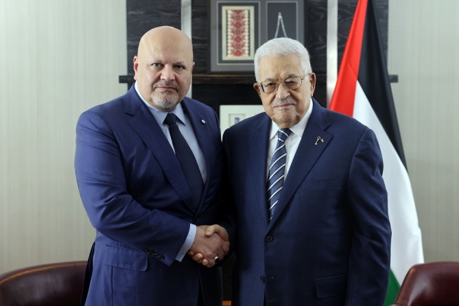 الرئيس يطالب الجنائية الدولية بتسريع التحقيق بالجرائم الإسرائيلية