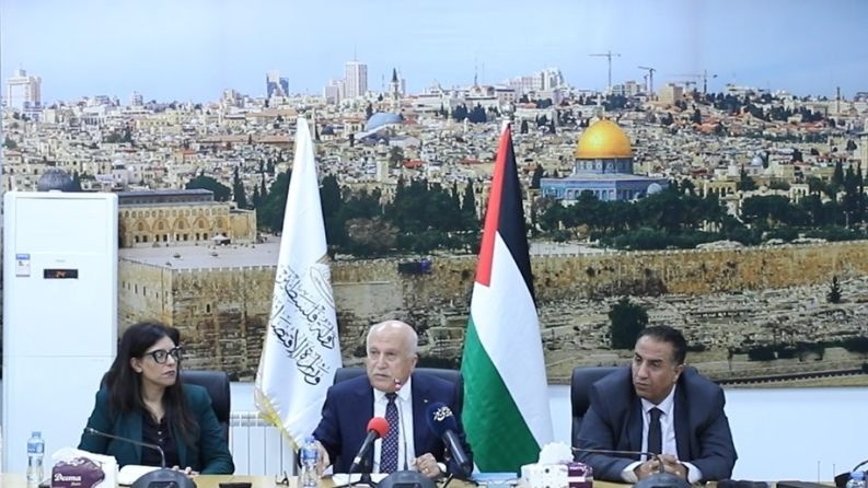 وزير الاقتصاد يحذر من خطر الإفلاس الاقتصادي حال استمرار العدوان الاسرائيلي