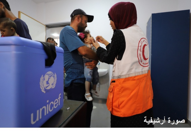 الهلال الأحمر الفلسطيني يبدأ غداً حملة تطعيم ضد شلل الأطفال ويعزز المناعة بفيتامين أ