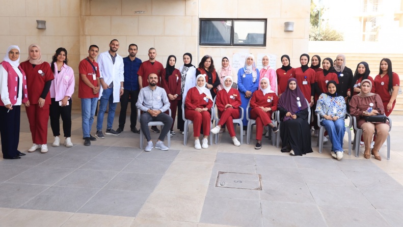 الجامعة العربية الأمريكية تحتفي بشهر أكتوبر الوردي بيوم توعوي للوقاية من سرطان الثدي