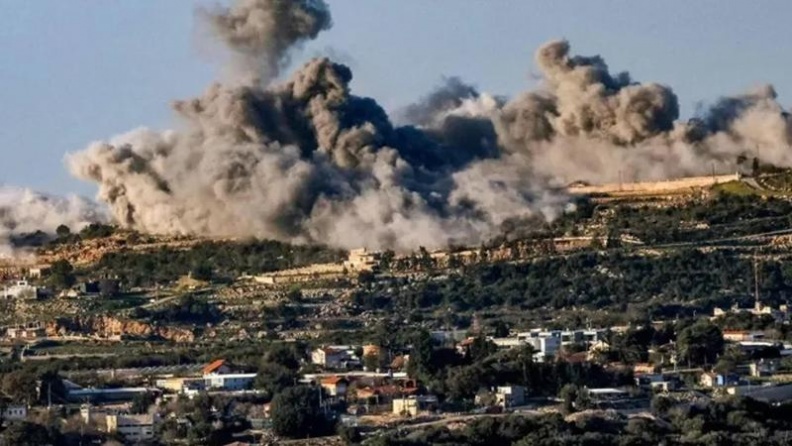لبنان: 5 شهداء في غارتين على بلدتي صريفا وكفردونين