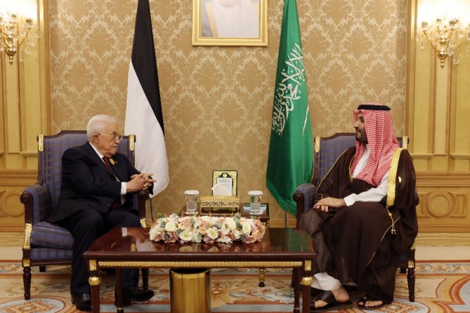 الرئيس يجتمع مع ولي العهد السعودي