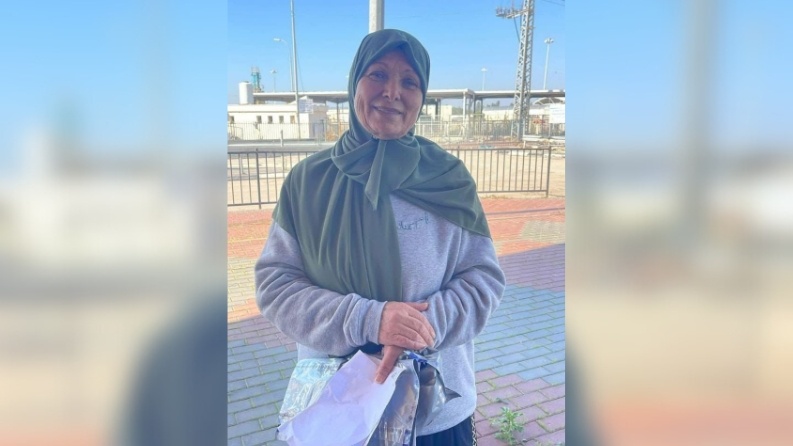 الإفراج عن الأسيرة حنان البرغوثي