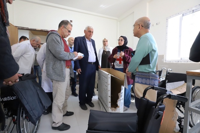 جمعية الهلال الأحمر الفلسطيني والأونروا: تعاون مشترك لتعزيز الخدمات الصحية في غزة