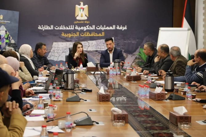وزيرة العمل تناقش إطلاق مشاريع تشغيلية ودعم للمشاريع الصغيرة في قطاع غزة