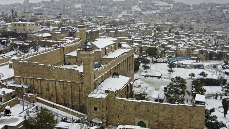 الطقس: الثلوج على ارتفاع 900 م وغير متراكمة