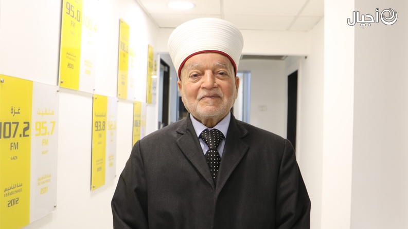 المفتي: غداً الأحد أول أيام عيد الفطر