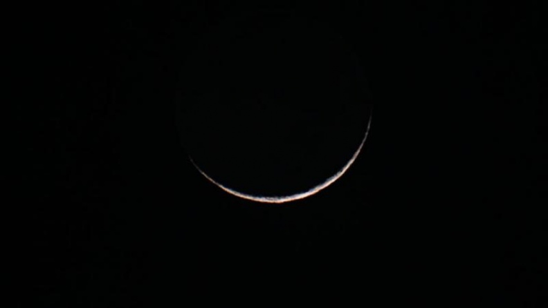 الدول التي أعلنت عيد الفطر غداً الأحد