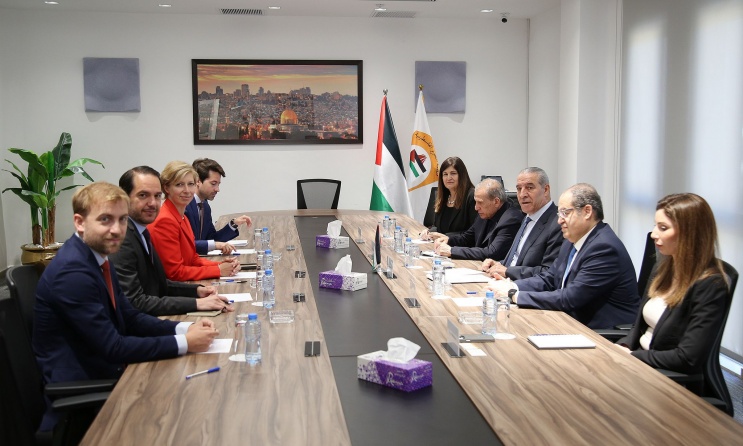 الشيخ يلتقي مع مستشارة الرئيس الفرنسي لشؤون الشرق الأوسط