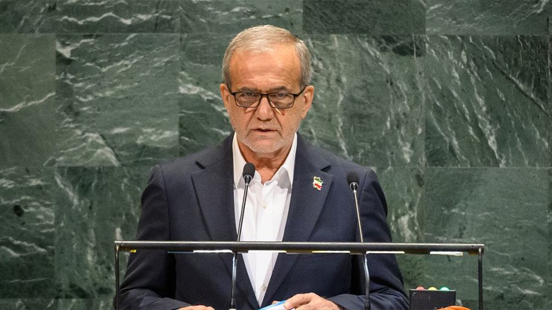 الرئيس الإيراني: لن نسعى أبدا لصنع قنبلة نووية
