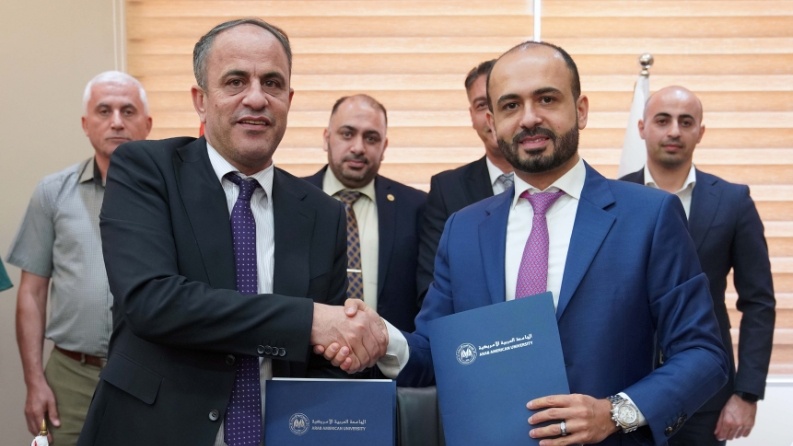 توقيع اتفاقية تعاون بين الجامعة العربية الأمريكية ومستشفى ابن سينا