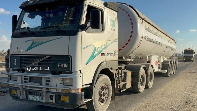 دخول شاحنات غاز ووقود إلى غزة
