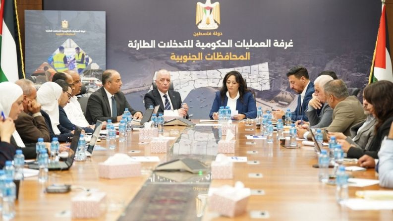 غرفة العمليات الحكومية تستعرض خطة الإغاثة والتعافي المبكر لقطاع الأراضي في غزة