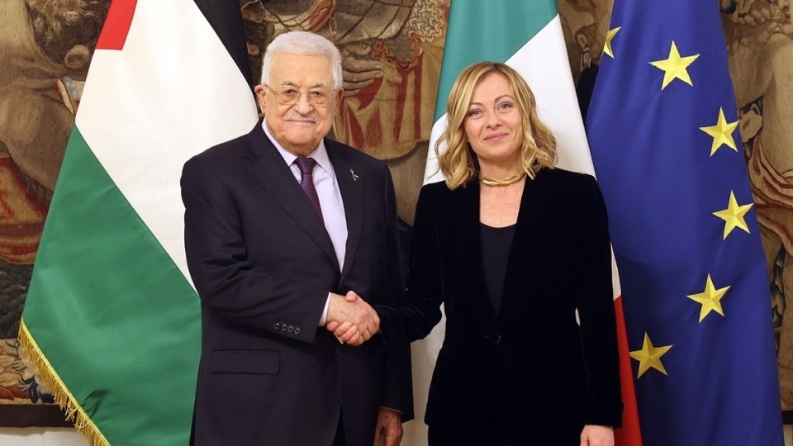 الرئيس يصل إيطاليا في زيارة تستمر ثلاثة أيام