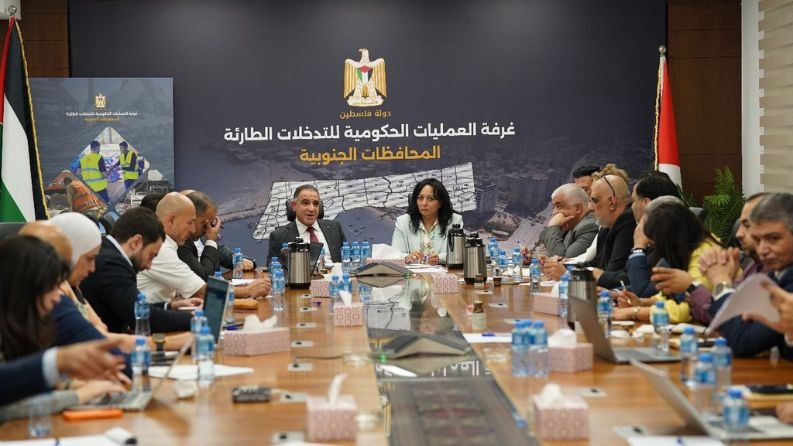 "العمليات الحكومية" تستعرض خطة الإغاثة والتعافي المبكر لقطاع الطاقة في غزة