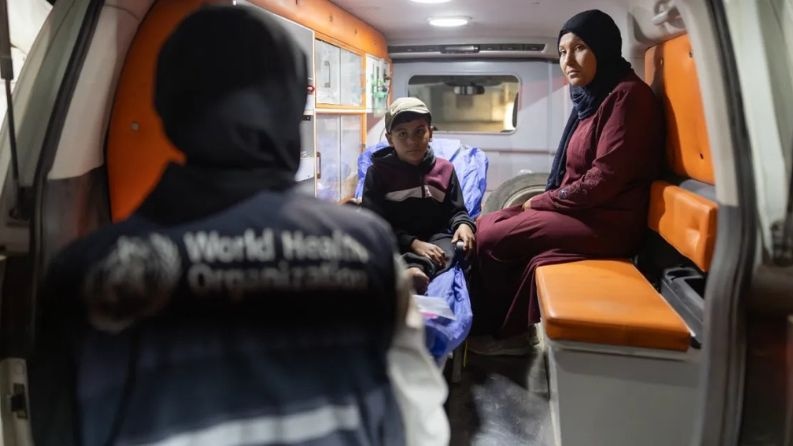 الصحة العالمية: إجلاء 33 مريضا من غزة إلى الأردن