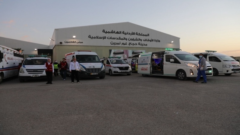 الأردن يُجلي 24 طفلاً مريضاً من غزة