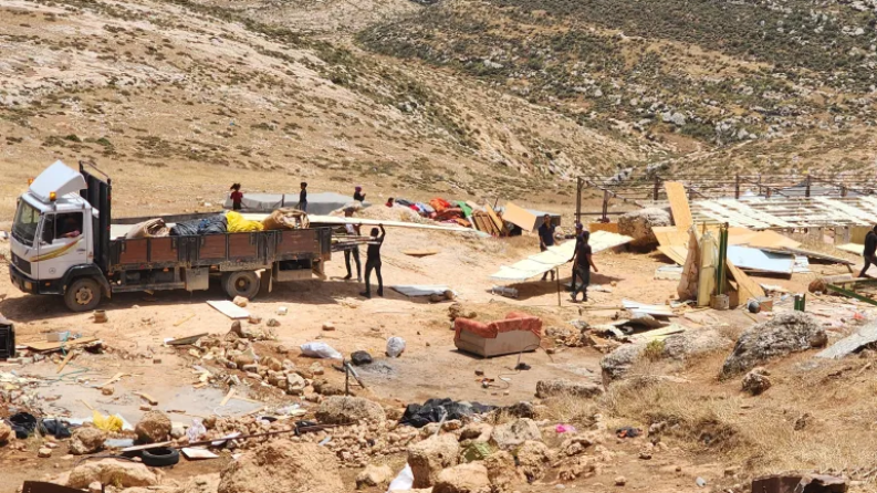  قرار عسكري لتهجير تجمع بدوي في المغير شرق رام الله
