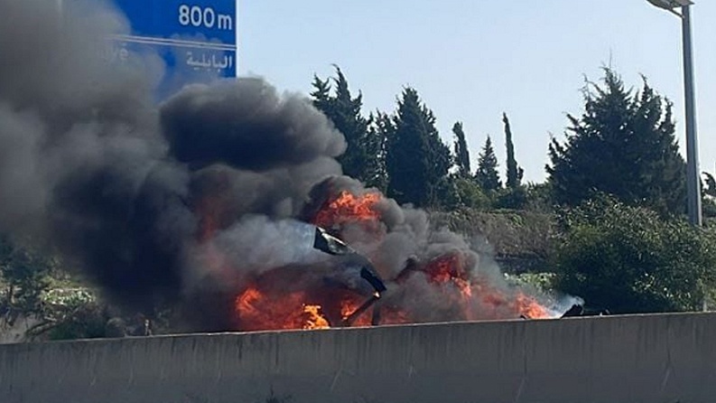 غارة على مركبة جنوبي لبنان