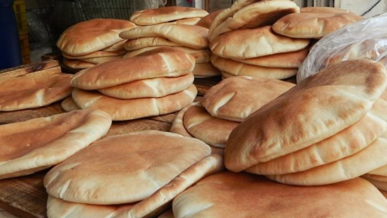  نقابة أصحاب المخابز تؤكد استمرار بيع الكيلو بـ4.5 شيقل
