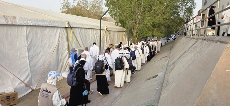 وزارة الأوقاف تعلن مواعيد عودة حجاج فلسطين