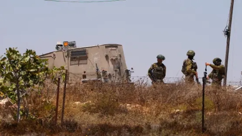 كاتس يوعز بنقل صلاحيات إنفاذ القانون على المستوطنين من الجيش للشرطة