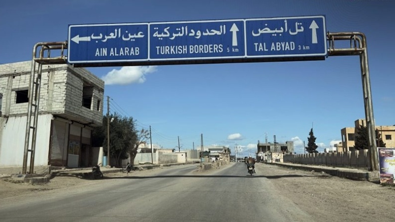 وفاة 7 نزلاء بحريق في سجن شمال حلب