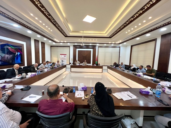 "مصلحة المياه" تشارك في طاولة مستديرة لتعزيز الاستجابة لشكاوى المواطنين