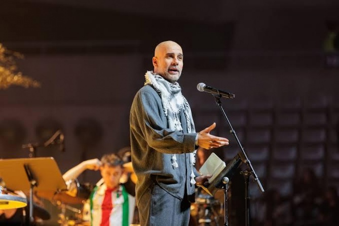 غوارديولا في رسالة مصورة: معاناة غزة لا يمكن تجاهلها