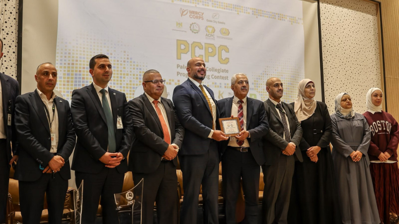 بنك القدس يرعى مسابقة البرمجة للجامعات الفلسطينية (PCPC) في جامعة بوليتكنك فلسطين