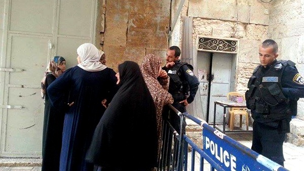 تقرير: 39 أسيرة في سجون الاحتلال