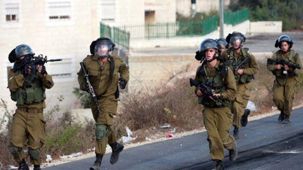 الاحتلال يعتدي على شاب بالضرب قرب القدس