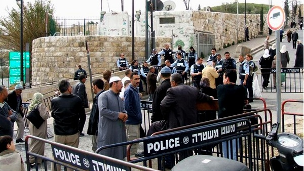 دخول القدس غدا لمن تجاوز الـ 50 عاماً