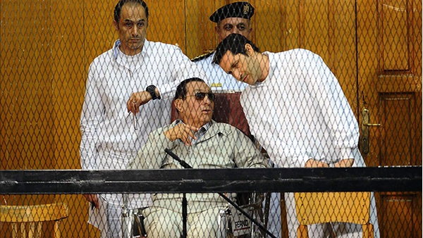 السجن 3 سنوات لمبارك بقضية