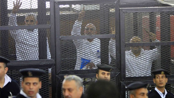 محاكمة جديدة لـ 683 من الإخوان في مصر
