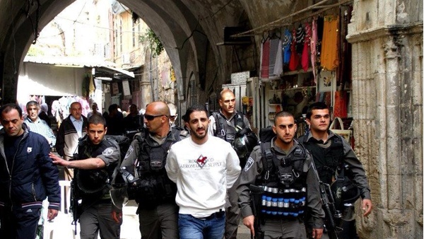 اعتقالات ومداهمات فجرا بالقدس والضفة