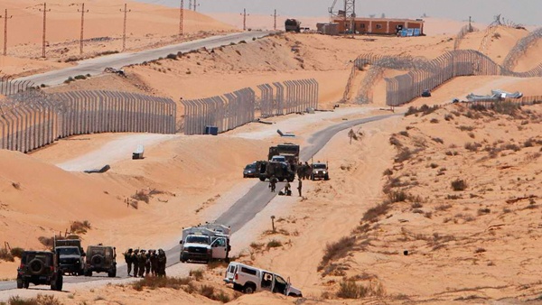 إصابة جنديين باستهداف آلية إسرائيلية على الحدود مع مصر