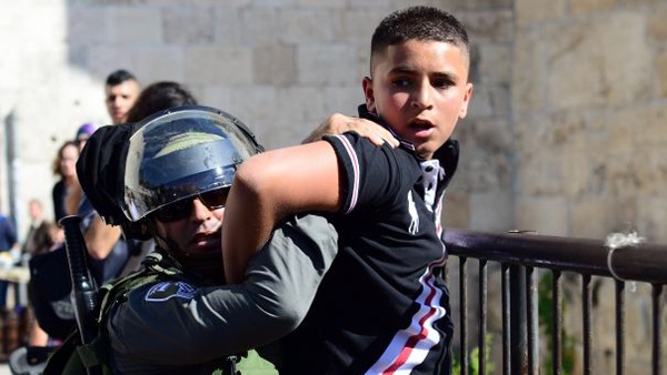الحبس المنزلي.. مصيبة آخرى لأهالي القدس