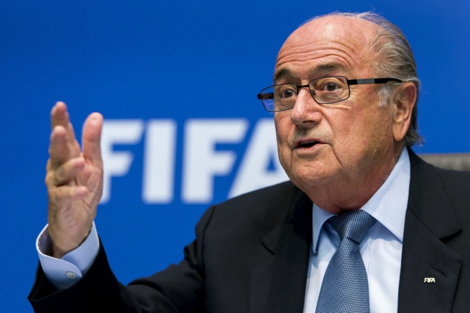 بلاتر: اقتحام مقر الاتحاد الفلسطيني مسألة لا يمكن تجاوزها