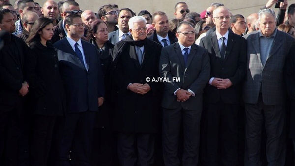 عريقات ينفي أن أبو مازن لن يتخذ أي قرار ضد اسرائيل