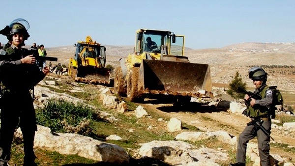 الاحتلال يهدم 4 غرف قديمة في خربة الطويل بنابلس
